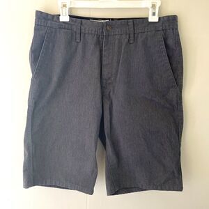 Freeworld Chino Shorts Mens 32 Dark Grey Flat Front Outdoor Casual Gray Gorpcore